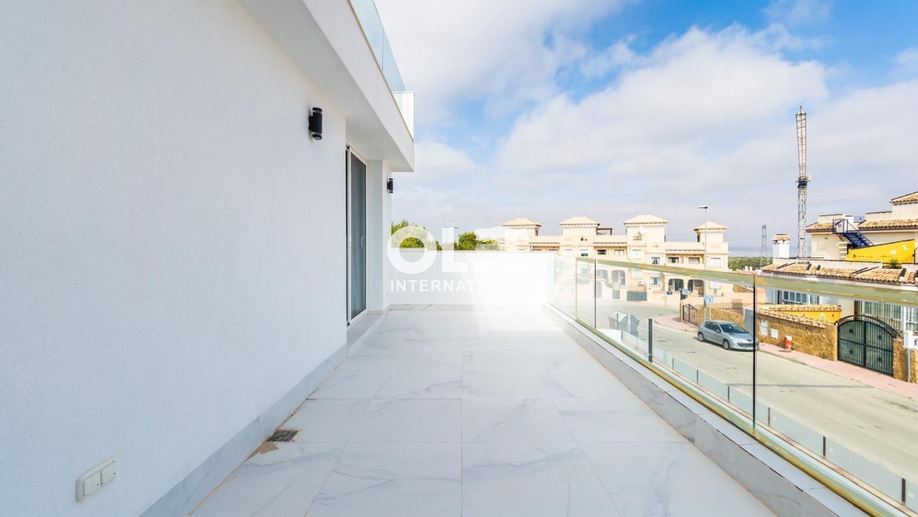 Новое здание - Villa - Orihuela Costa - PAU 26