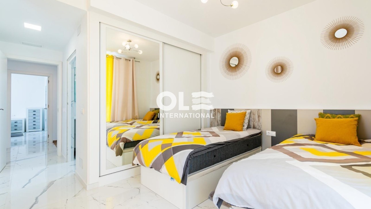 Новое здание - Villa - Orihuela Costa - PAU 26