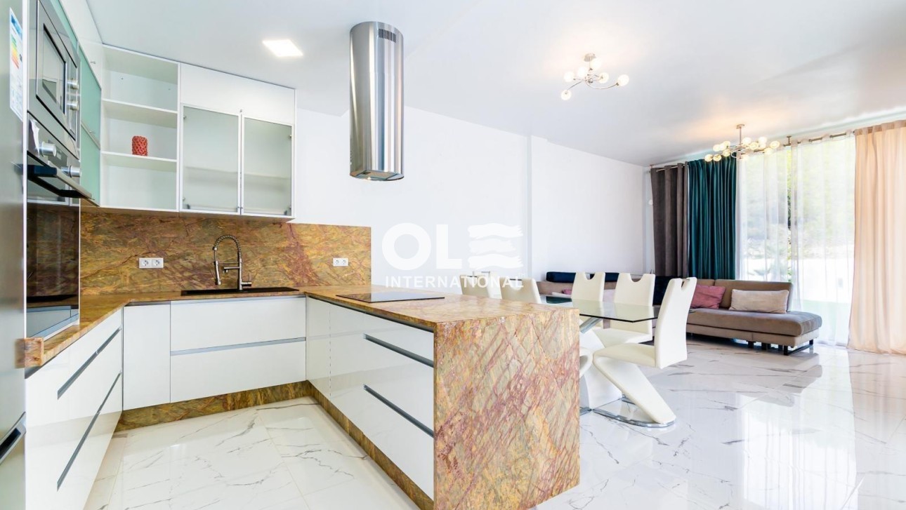 Новое здание - Villa - Orihuela Costa - PAU 26