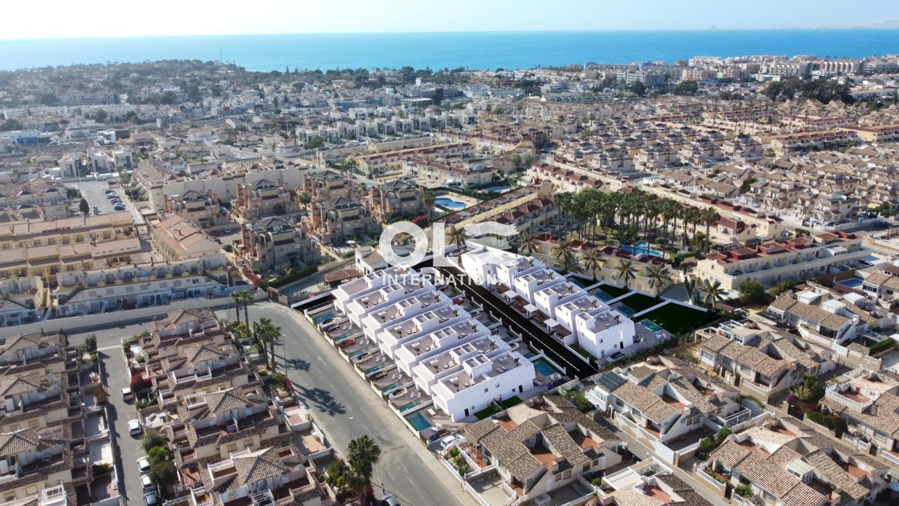 Новое здание - Villa - Orihuela Costa - La Zenia