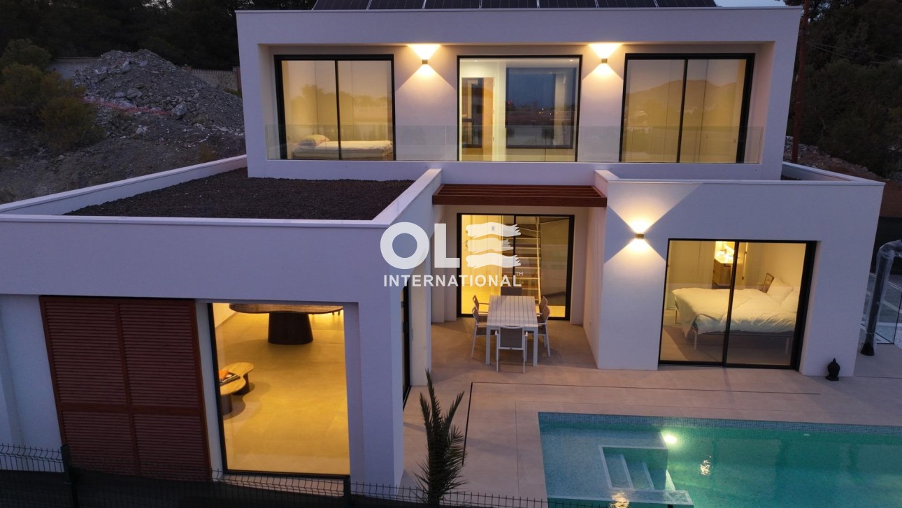 Новое здание - Villa - Alfas del Pí - Escandinavia