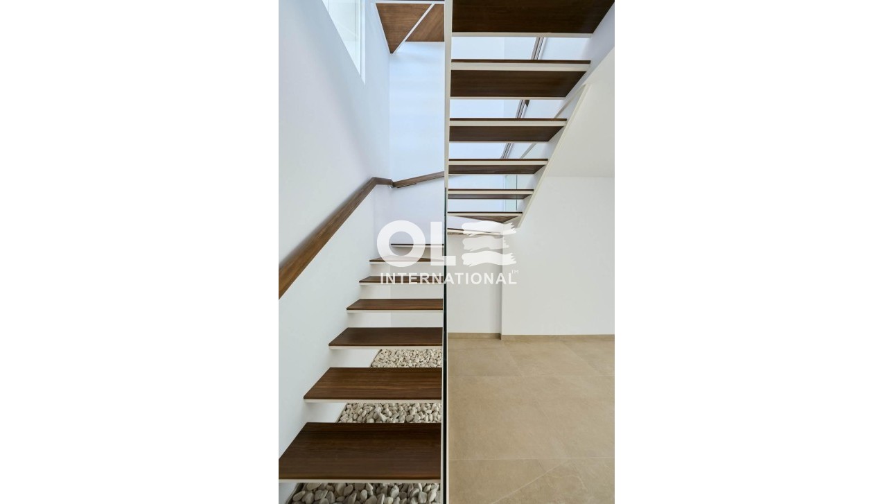 Новое здание - Villa - Alfas del Pí - Escandinavia