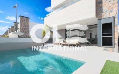 Новое здание - Villa - Los Alcazares - Santa Rosalía Lake and Life Resort