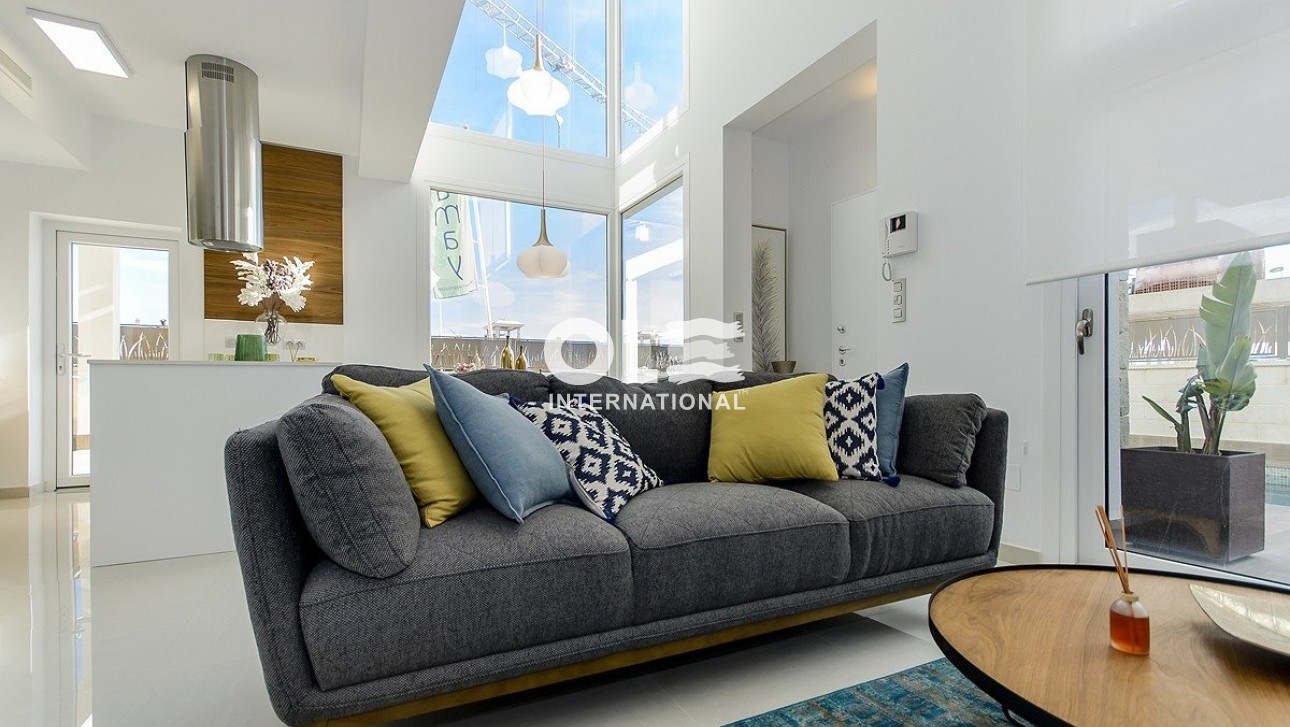 Новое здание - Villa - Los Montesinos - La Herrada