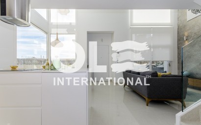 Новое здание - Villa - Los Montesinos - La Herrada
