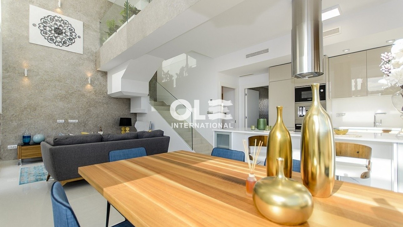 Новое здание - Villa - Los Montesinos - La Herrada