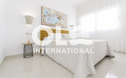 Новое здание - Villa - Los Montesinos - La Herrada