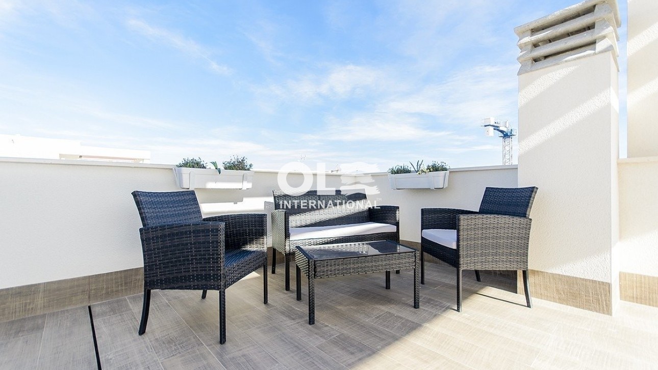 Новое здание - Villa - Los Montesinos - La Herrada