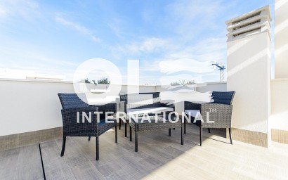 Новое здание - Villa - Los Montesinos - La Herrada