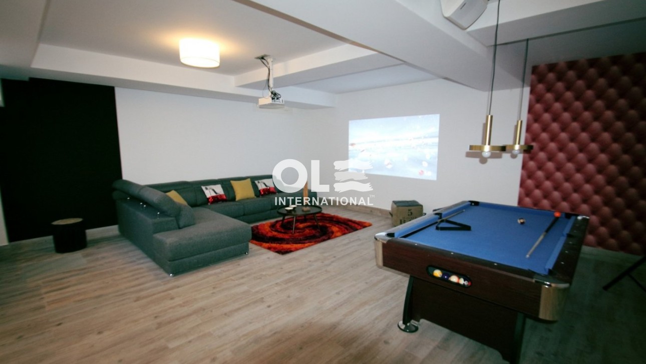 Новое здание - Villa - Los Montesinos - La Herrada