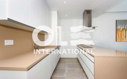 Новое здание - Villa - Daya Nueva - Centro