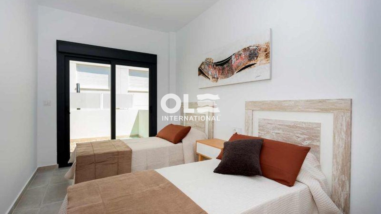Новое здание - Villa - Daya Nueva - Centro