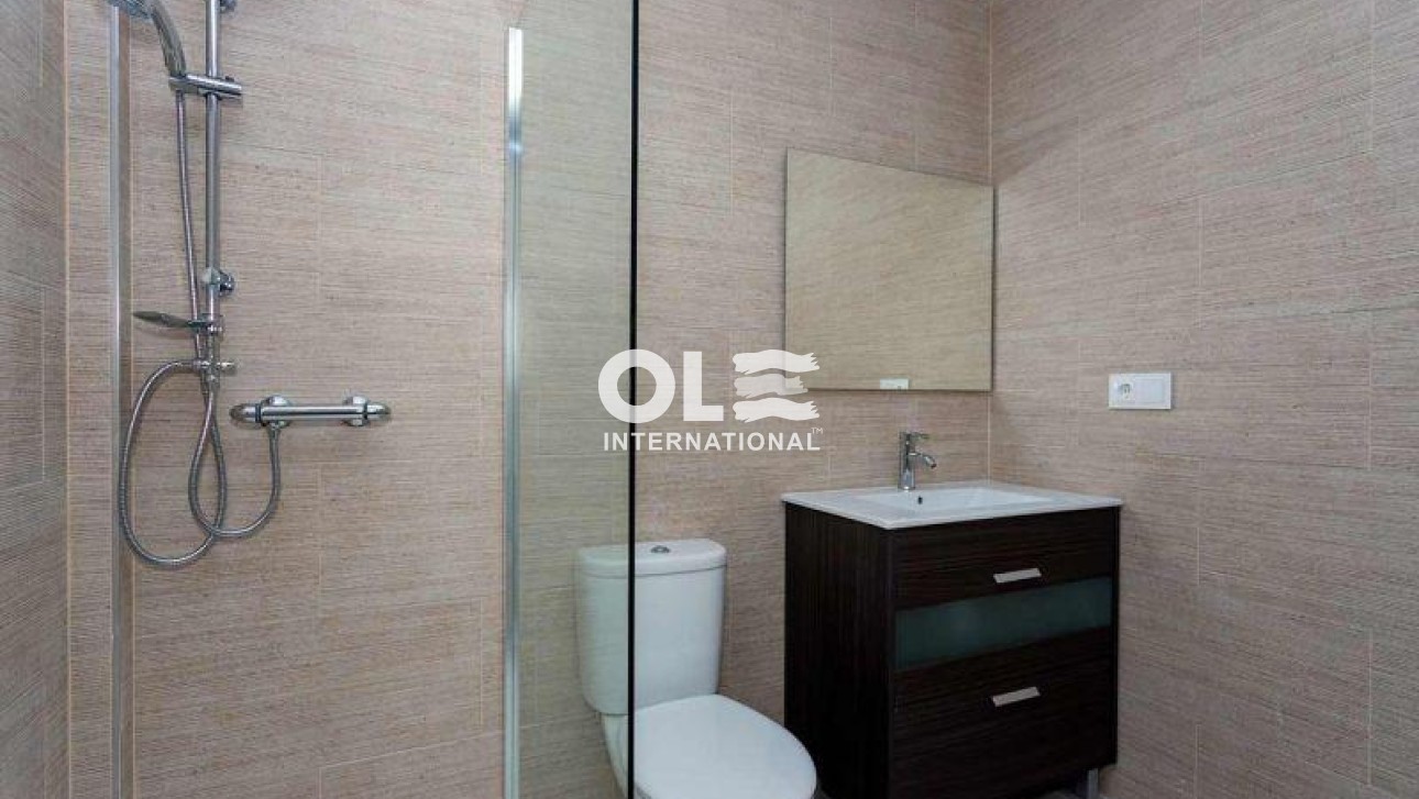 Новое здание - Villa - Daya Nueva - Centro