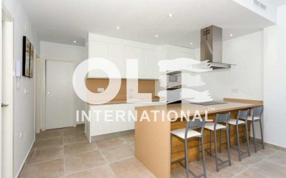 Новое здание - Villa - Daya Nueva - Centro