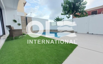 Новое здание - Villa - San Pedro del Pinatar - El Salero