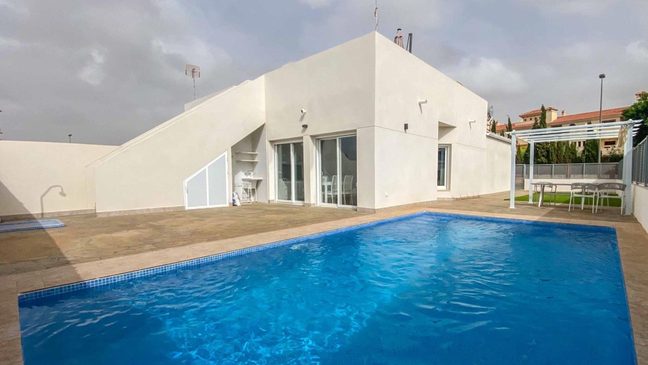 Obra nueva - Villa - Los Alcazares - Serena Golf