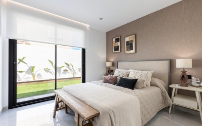 Новое здание - Villa - Torrevieja - Los Balcones