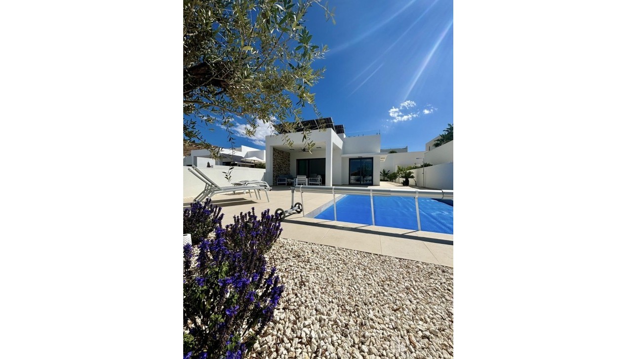 Новое здание - Villa - Benijofar - Pueblo