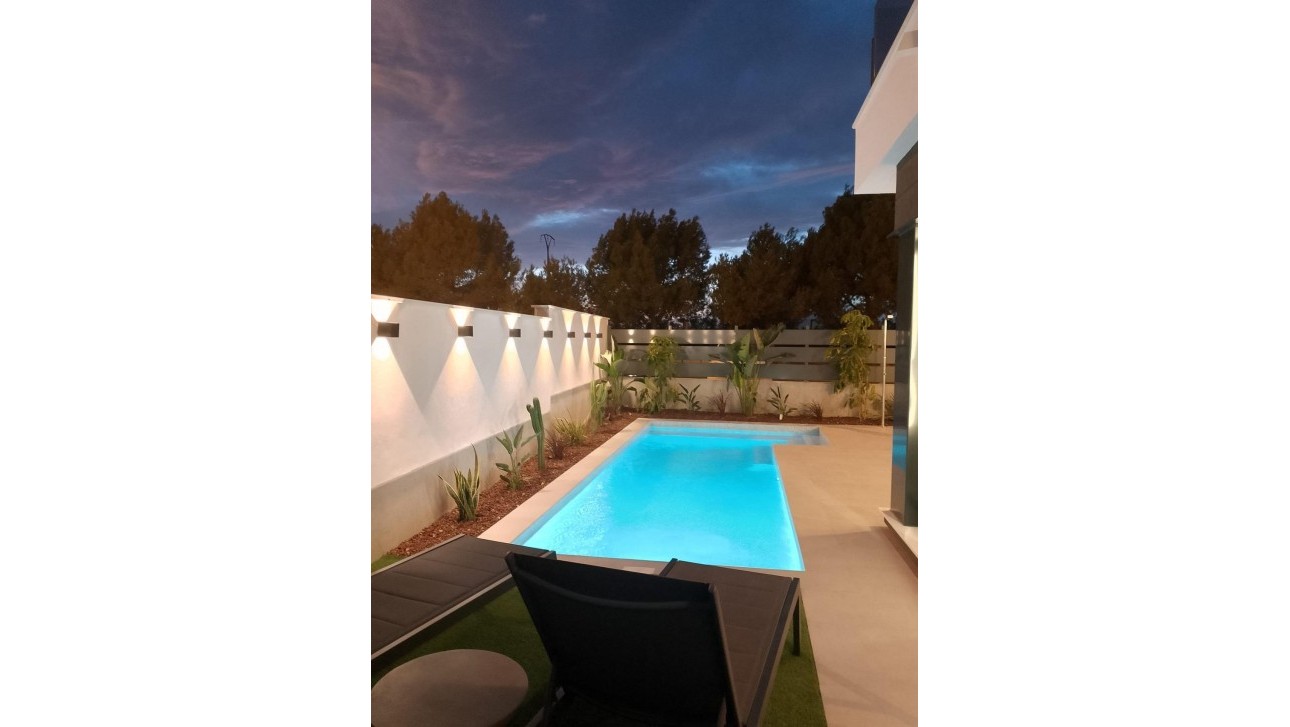 Новое здание - Villa - San Javier - Roda Golf