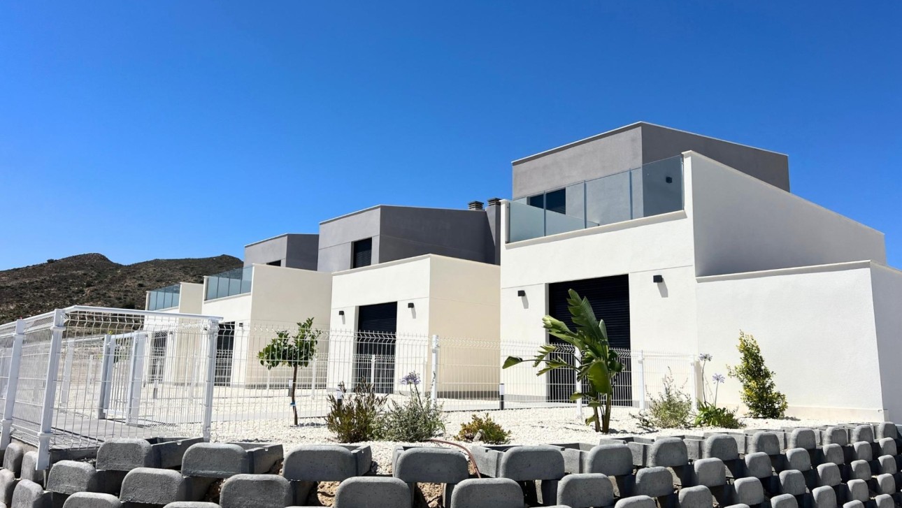 Новое здание - Villa - Baños y Mendigo - Altaona Golf