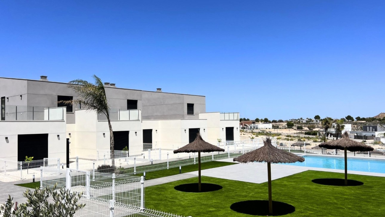 Новое здание - Таунхаус - Baños y Mendigo - Altaona Golf