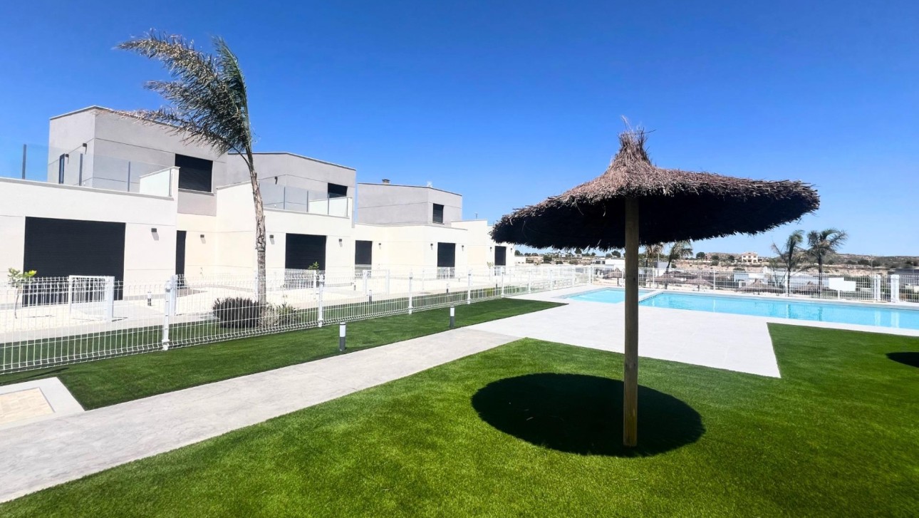 Новое здание - Таунхаус - Baños y Mendigo - Altaona Golf