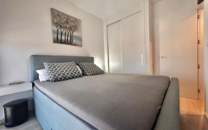 Resale - Apartment - Orihuela Costa - Villamartín