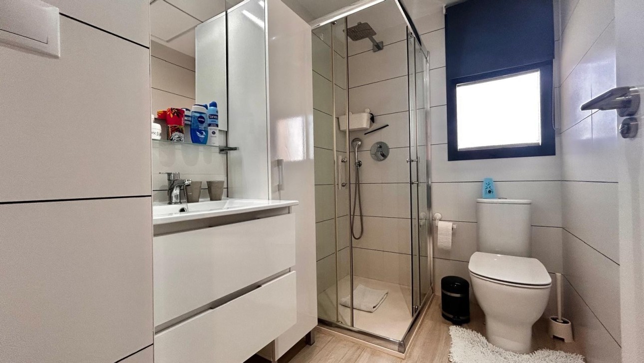 Resale - Apartment - Orihuela Costa - Villamartín