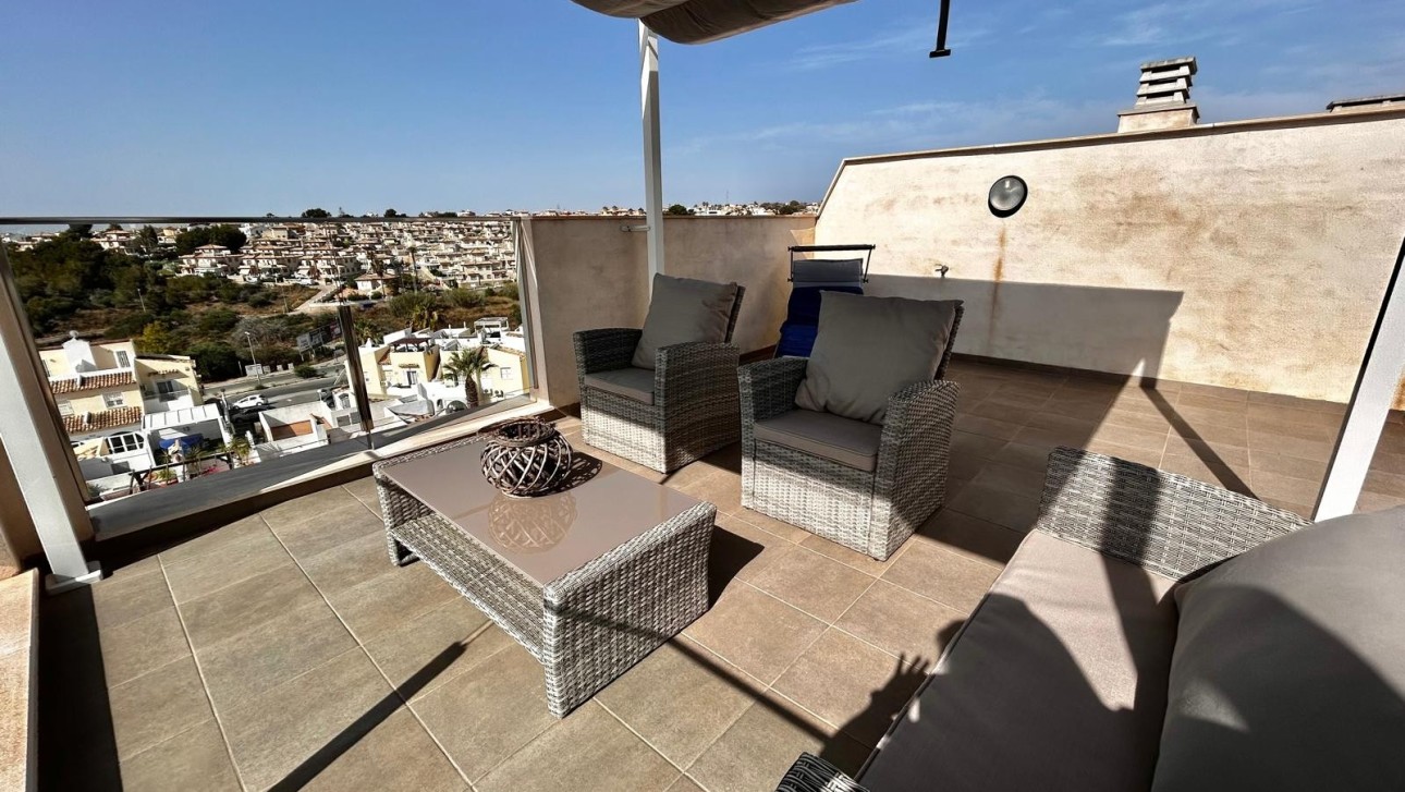 Resale - Apartment - Orihuela Costa - Villamartín