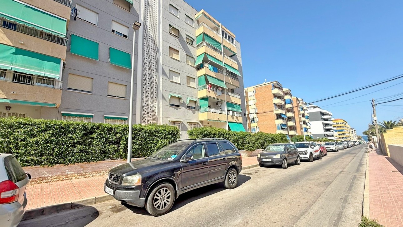 Новое здание - Apartment - Orihuela Costa - Punta Prima