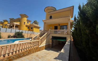 Reventa - Villa - Orihuela Costa - Villamartín