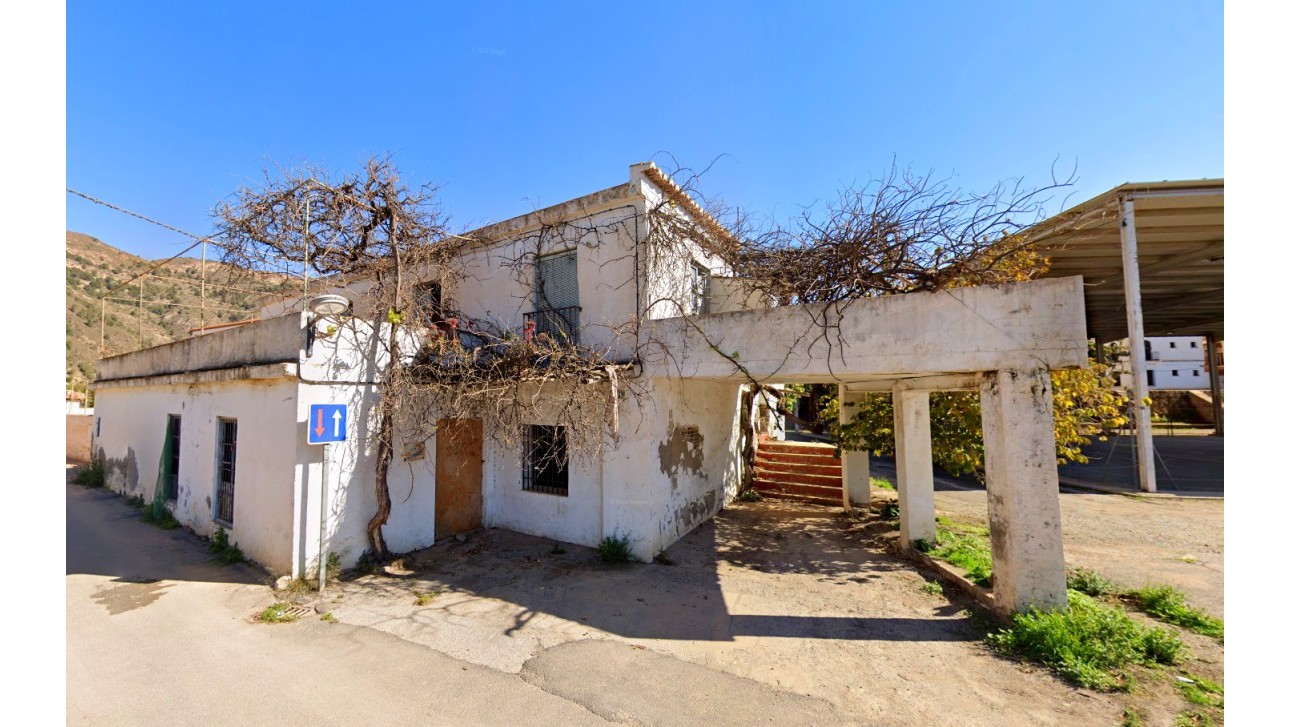 Resale - Apartment - Veléz de Benaudalla