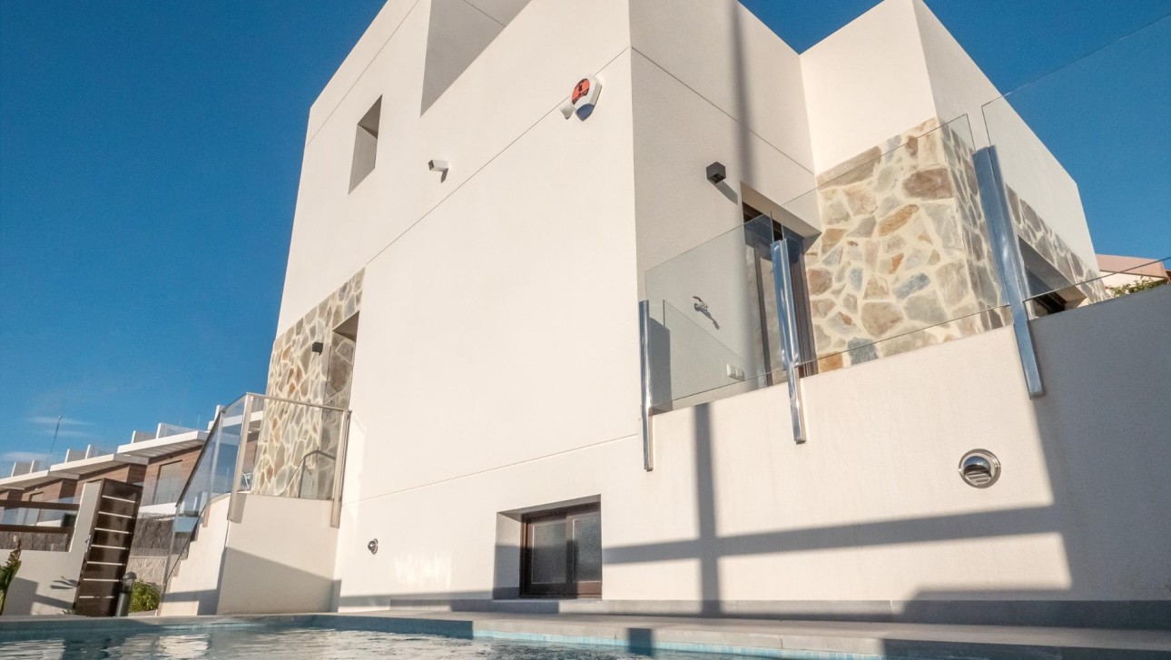 Obra nueva - Villa - Orihuela Costa - PAU 8