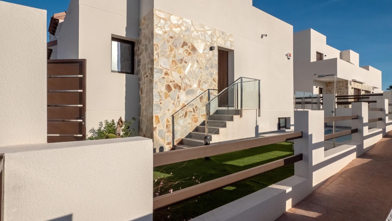 Obra nueva - Villa - Orihuela Costa - PAU 8