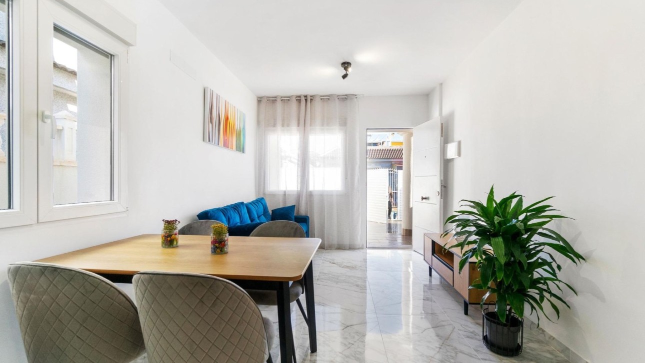 Resale - Townhouse - Torrevieja - El Chaparral