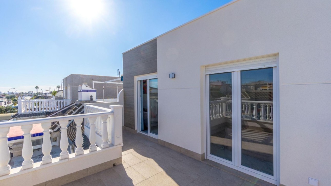 Resale - Townhouse - Torrevieja - El Chaparral