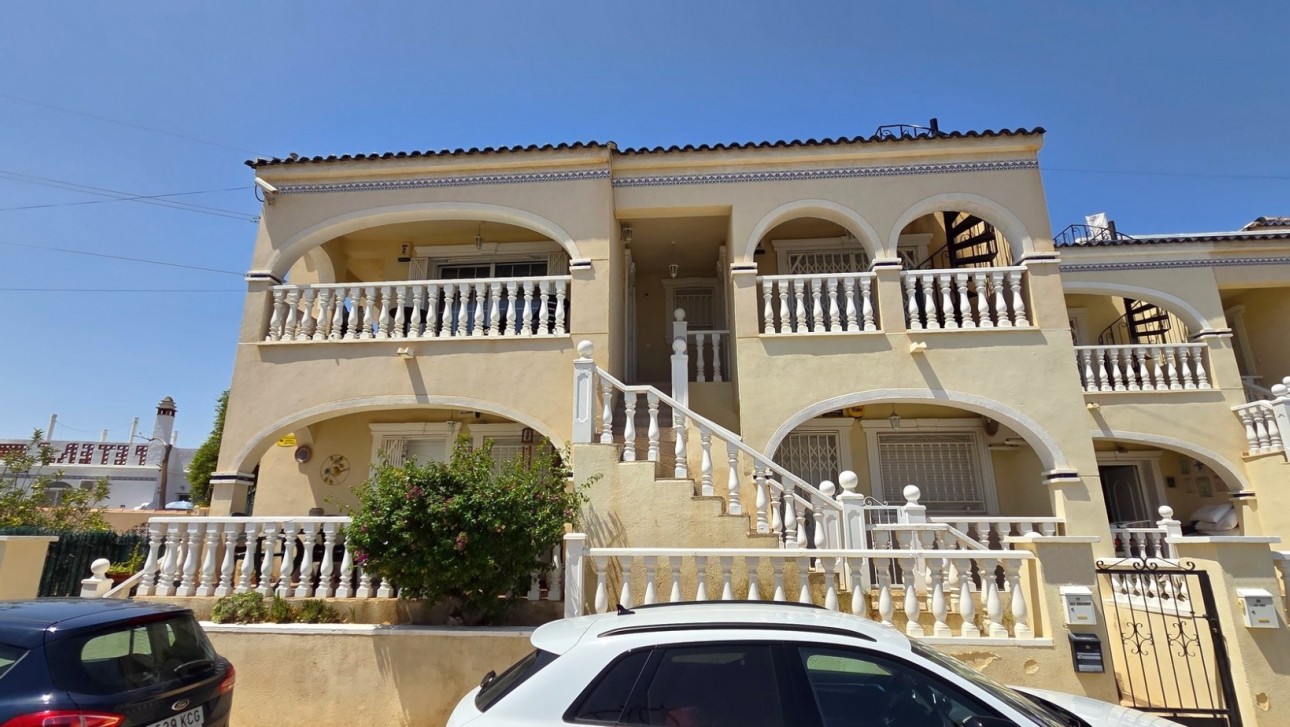 Resale - Apartment - Orihuela Costa - Eagle´s Nest