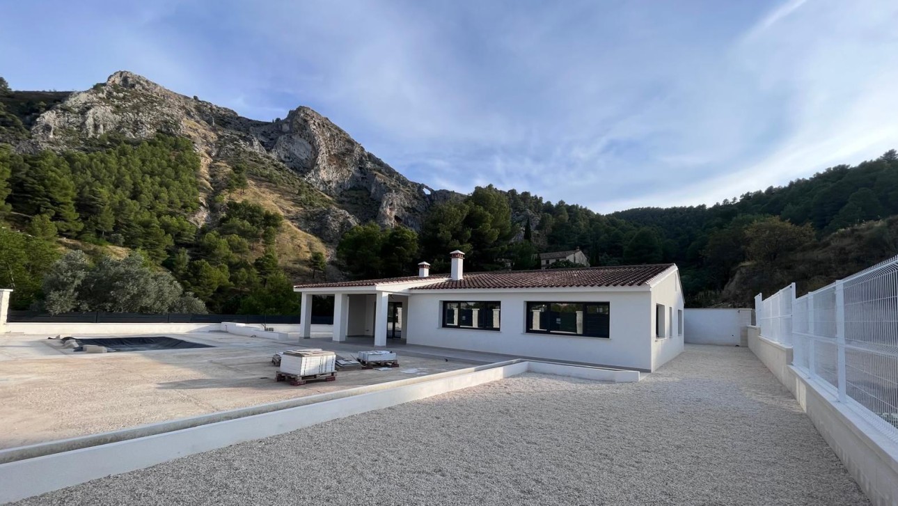 Nowy budynek - Villa - Penaguila - El Olivar