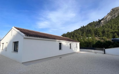 Nowy budynek - Villa - Penaguila - El Olivar