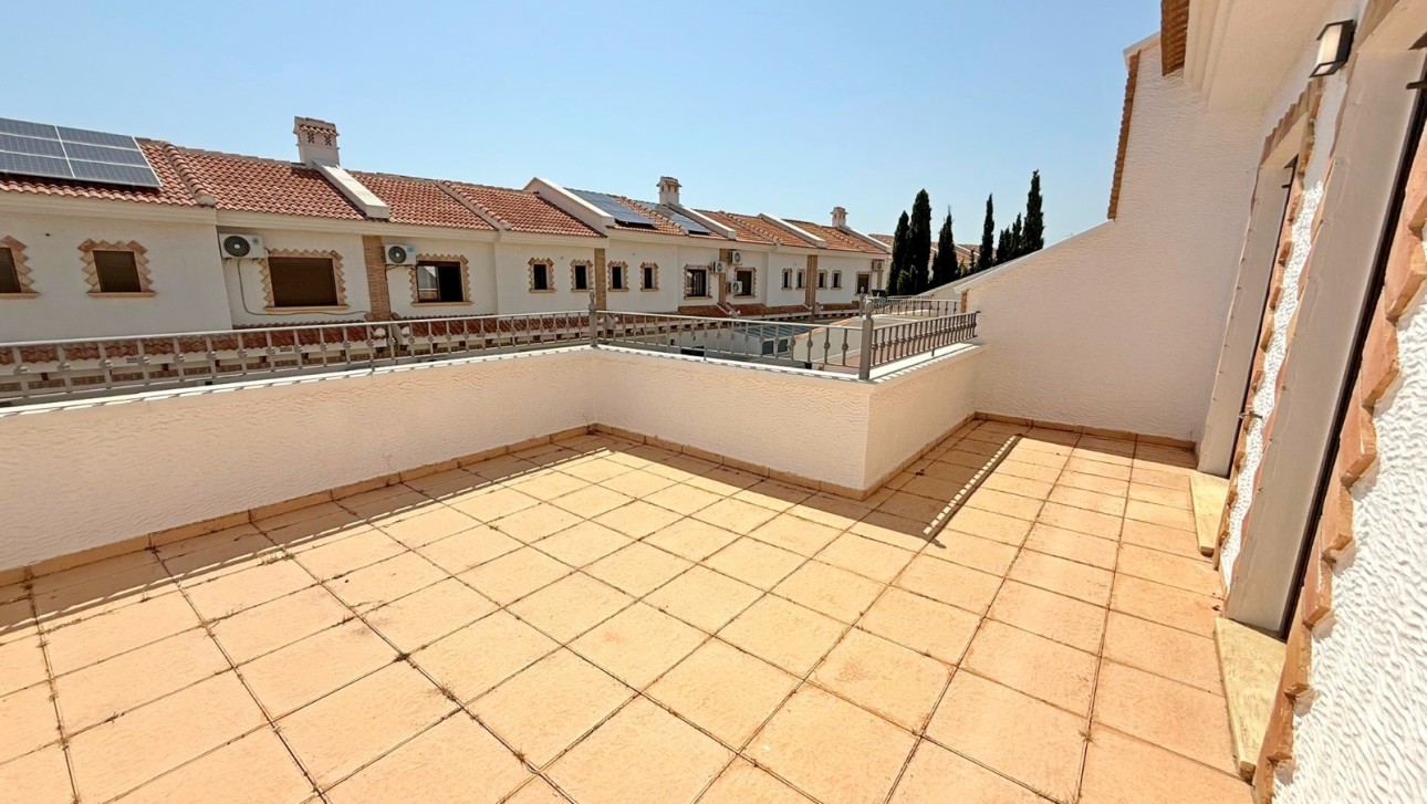 Odsprzedaż - Kamienica - San Miguel de Salinas