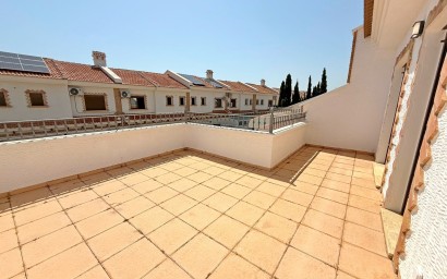 Odsprzedaż - Kamienica - San Miguel de Salinas
