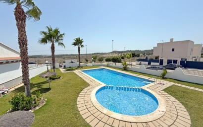 Odsprzedaż - Kamienica - San Miguel de Salinas