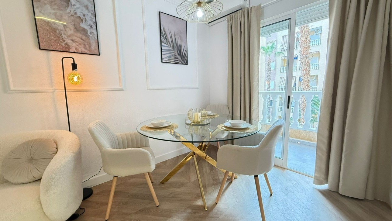 Перепродажа - Apartment - Torrevieja