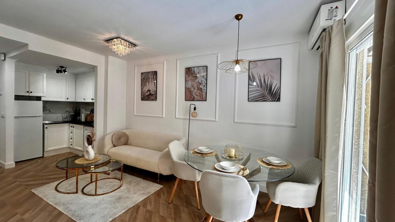 Перепродажа - Apartment - Torrevieja