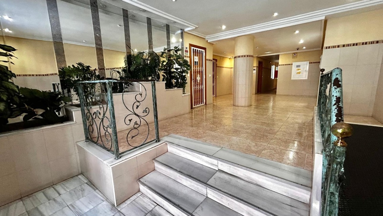 Перепродажа - Apartment - Torrevieja