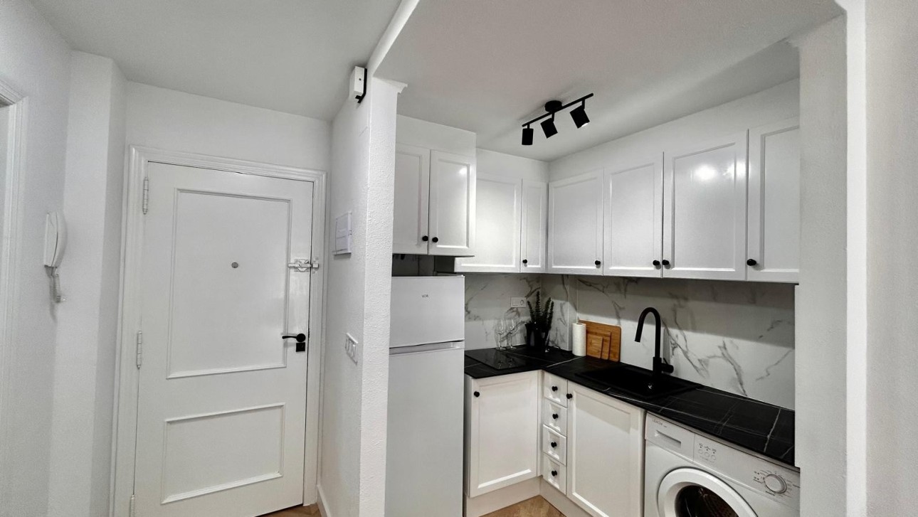 Перепродажа - Apartment - Torrevieja