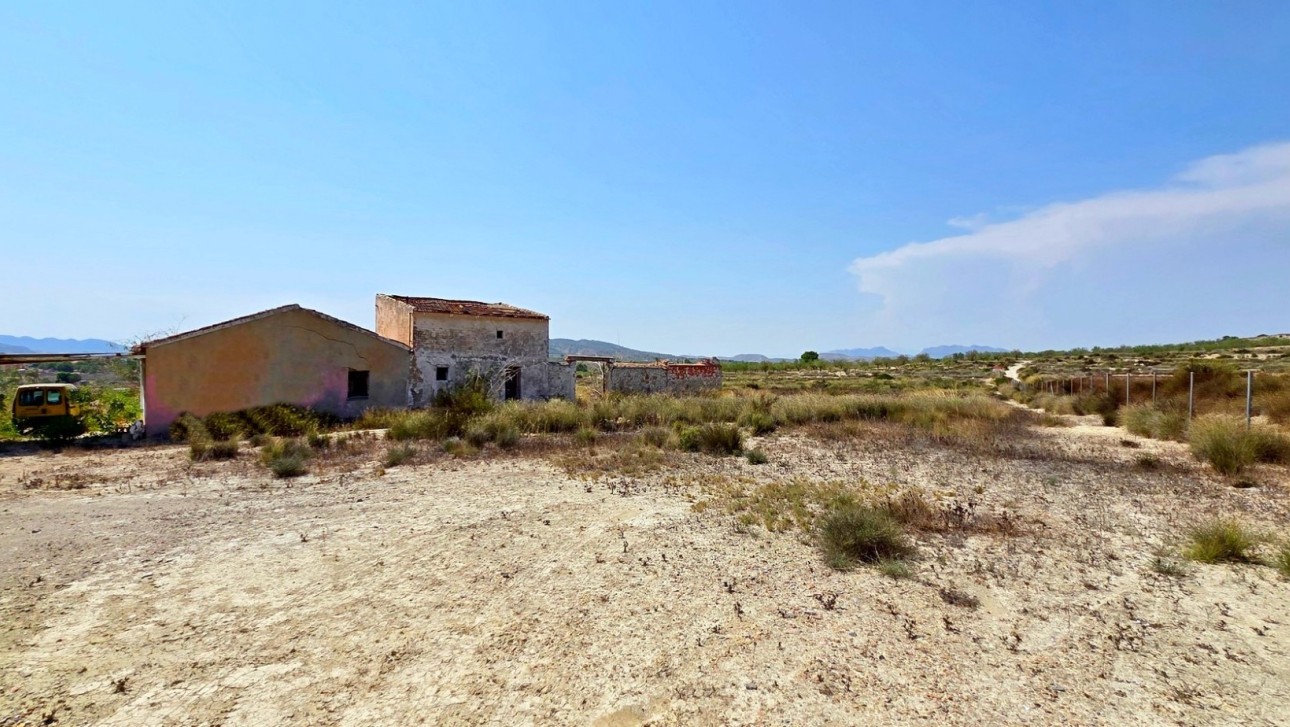 Resale - Plot / Land - San Miguel de Salinas