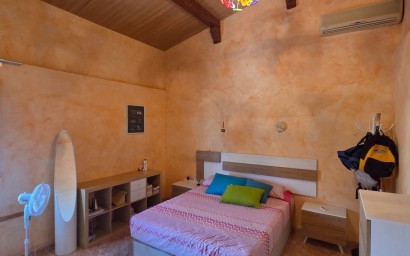 Resale - Townhouse - San Isidro