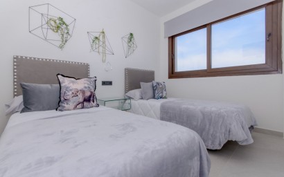 Nowy budynek - Bungalow - Torrevieja - Los Balcones