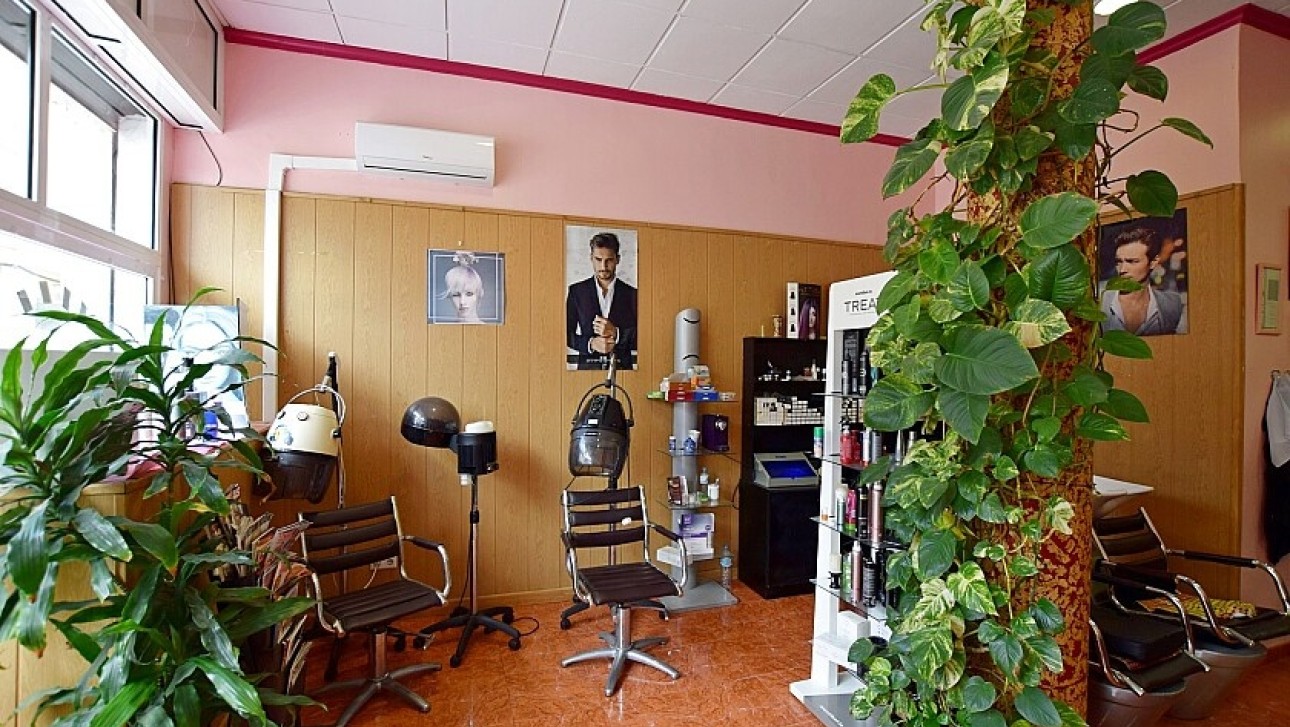 Resale - Commercial - Torrevieja - Paseo de Torrevieja